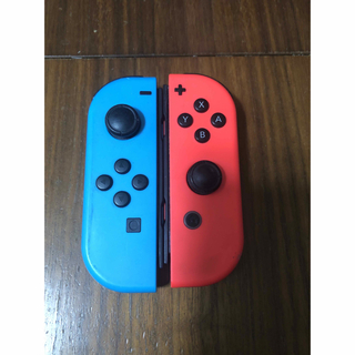 ニンテンドースイッチ(Nintendo Switch)の 【ジャンク】任天堂Switch コントローラー　Joy-Con 2点(家庭用ゲーム機本体)