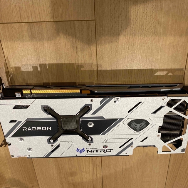 Radeon RX6800 nitro+ スマホ/家電/カメラのPC/タブレット(PCパーツ)の商品写真