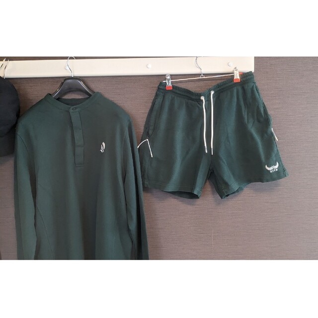 送料無料/プレゼント付♪ 【即完品】KITH Pique Essex Henley
