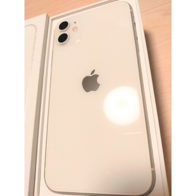 iPhone11 ホワイト 本体