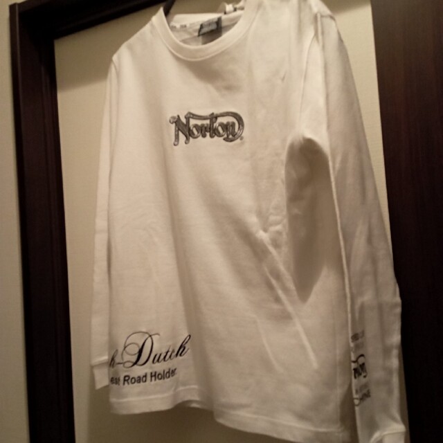 Norton(ノートン)のNorton ロンT　新品 メンズのトップス(Tシャツ/カットソー(七分/長袖))の商品写真