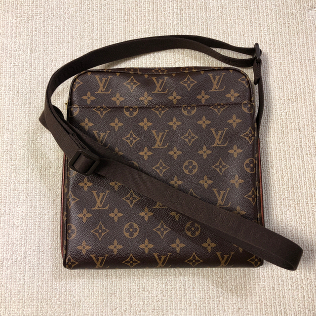 公式の LOUIS VUITTON - 美品☆ルイヴィトン モノグラム トロターボ