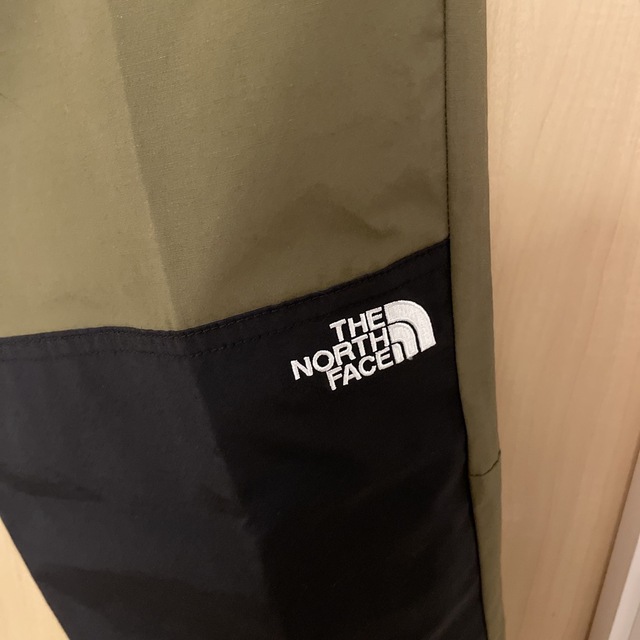 THE NORTH FACE(ザノースフェイス)の新品　ノースフェイス　Denali windパンツ メンズのパンツ(その他)の商品写真