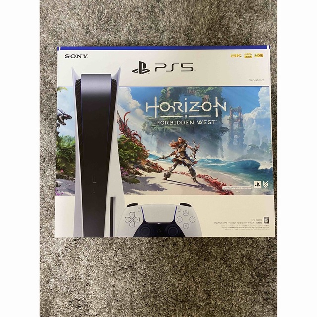 PlayStation 5 “Horizon Forbidden West” 同