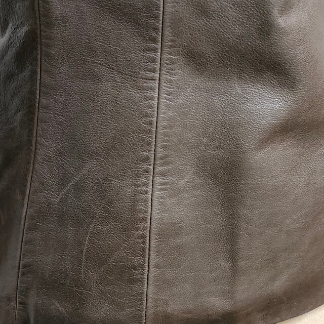 イネド　レザージャケット　牛革　サイズ2 レディースのジャケット/アウター(テーラードジャケット)の商品写真