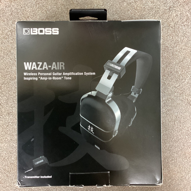 BOSS(ボス)のBOSS WAZA-AIR Guitar Amplifier ヘッドフォン スマホ/家電/カメラのオーディオ機器(ヘッドフォン/イヤフォン)の商品写真