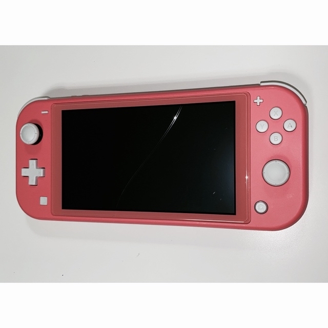 Nintendo Switch(ニンテンドースイッチ)のSwitch light ピンク  エンタメ/ホビーのゲームソフト/ゲーム機本体(携帯用ゲーム機本体)の商品写真