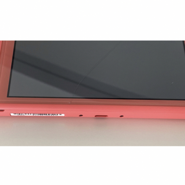 Nintendo Switch(ニンテンドースイッチ)のSwitch light ピンク  エンタメ/ホビーのゲームソフト/ゲーム機本体(携帯用ゲーム機本体)の商品写真