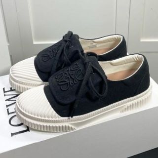 ボタニカルウエディング LOEWE ロエベ キャンバス フラップ スニーカー