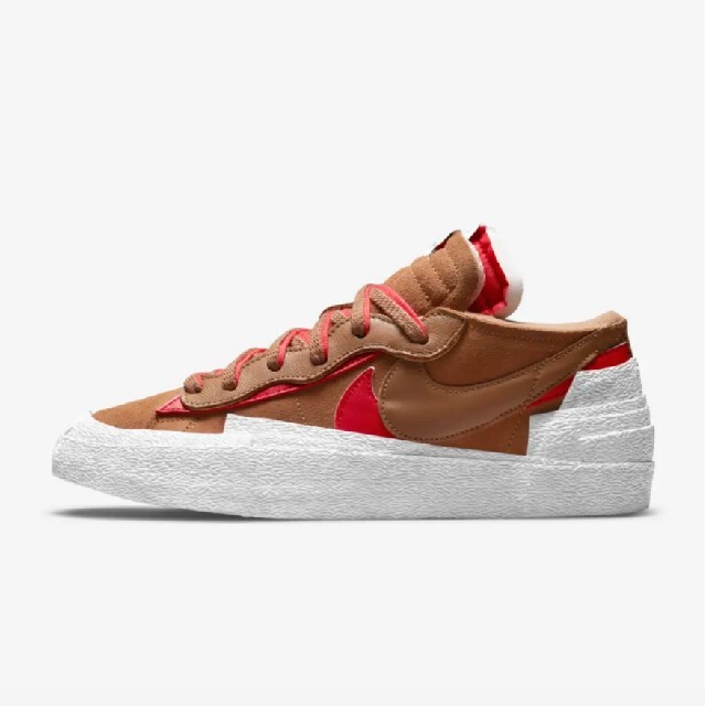 NIKE(ナイキ)のSacai × Nike Blazer Low British Tan メンズの靴/シューズ(スニーカー)の商品写真