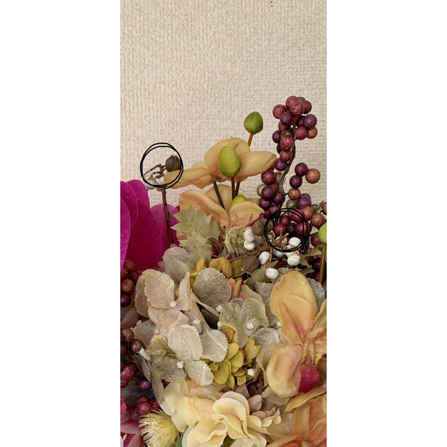 ウエディングブーケ　ブートニア　髪飾り　アーティフィシャルフラワー ハンドメイドのウェディング(ブーケ)の商品写真