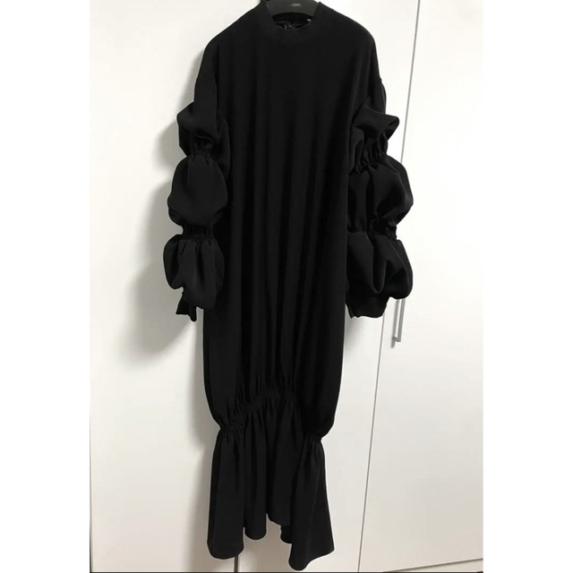 ENFOLD(エンフォルド)のENFOLD ダブルサテン Tail Hem DRESS レディースのワンピース(ロングワンピース/マキシワンピース)の商品写真