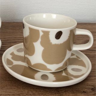 マリメッコ(marimekko)の【値下げ】【新品】マリメッコ　カップ&プレート　セット(食器)