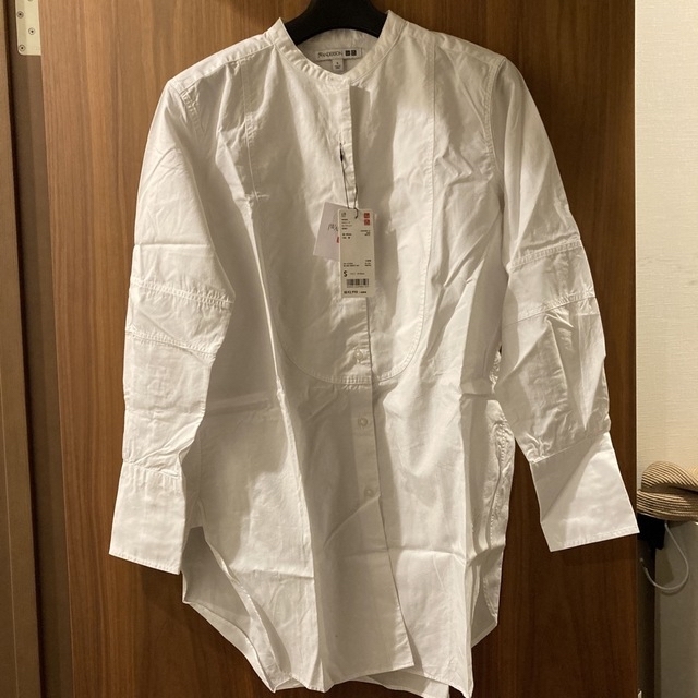 UNIQLO(ユニクロ)のUNIQLO✖️JW Andersonタキシードロングシャツ レディースのトップス(シャツ/ブラウス(長袖/七分))の商品写真