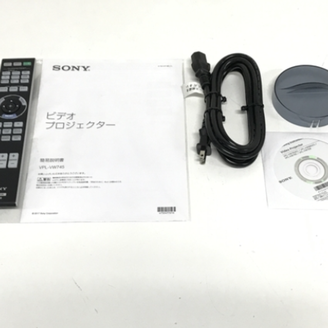 SONY VPL-VW745 プロジェクター 4K HDR スマホ/家電/カメラのテレビ/映像機器(プロジェクター)の商品写真