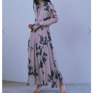 アメリヴィンテージ(Ameri VINTAGE)の【yuuuunyan様専用】UND CALLA FLOCKY DRESS(ロングワンピース/マキシワンピース)