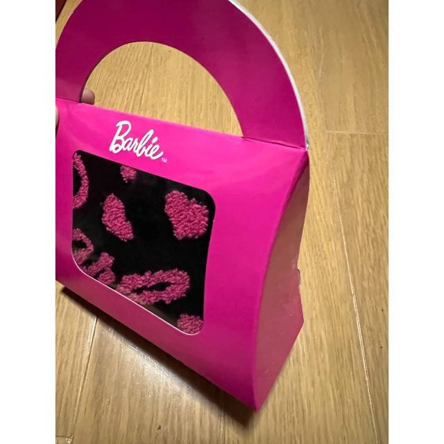 Barbie(バービー)のBarbie 未使用　ハンカチBOX レディースのファッション小物(ハンカチ)の商品写真