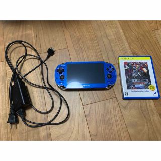 プレイステーションヴィータ(PlayStation Vita)の【美品】PS vita pch-1000 充電ケーブル&地球防衛軍3セット(携帯用ゲーム機本体)