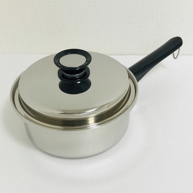 新古品　アムウェイ Amway クィーン 中ソースパン