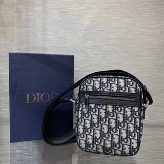 ディオール(Dior)のDior メッセンジャーポーチ(メッセンジャーバッグ)