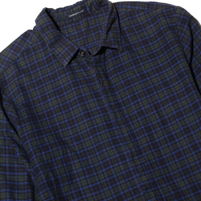 TOMORROWLAND(トゥモローランド)のトゥモローランド チェック 秋冬寄り コットン チェックシャツ メンズタイトL メンズのトップス(シャツ)の商品写真