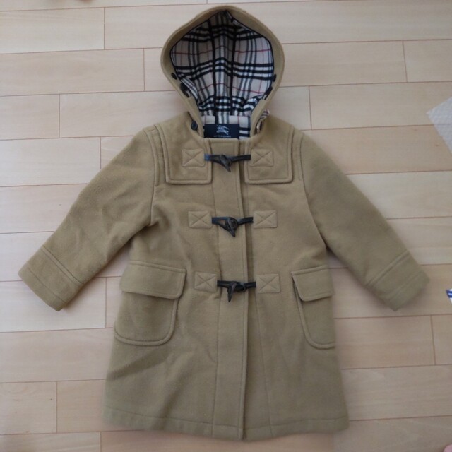 BURBERRY(バーバリー)のBURBERRY LONDON 女の子用 ダッフルコート 可愛い 暖かい キッズ/ベビー/マタニティのキッズ服女の子用(90cm~)(コート)の商品写真