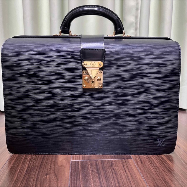 LOUIS VUITTON - ルイヴィトン メンズ ビジネスバッグの通販 by くー