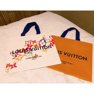 ルイヴィトン(LOUIS VUITTON)のLVホリデー限定ショッパー2ルイヴィトン紙袋LOUIS VUITTON正規バッグ(ショップ袋)