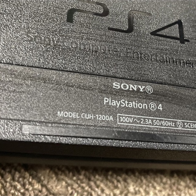 PS4 本体　（箱なし）