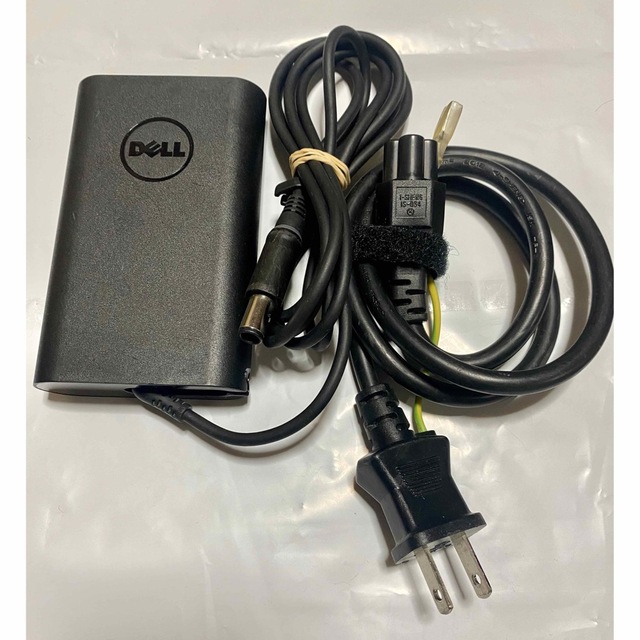 DELL(デル)の☆送料込☆中古純正デルDELLのACアダプタ−19.5V3.34A スマホ/家電/カメラのPC/タブレット(PC周辺機器)の商品写真