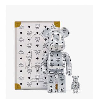 ベアブリック(BE@RBRICK)のBE@RBRICK MCM WHITE CHROME 100％ & 400％(その他)