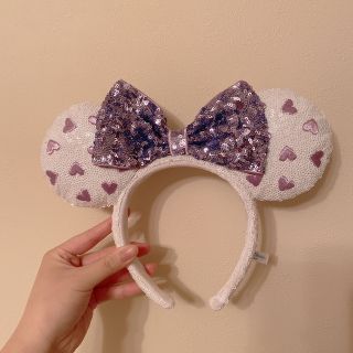 ディズニー(Disney)の【美品】ディズニーカチューシャ 紫 ハート(カチューシャ)