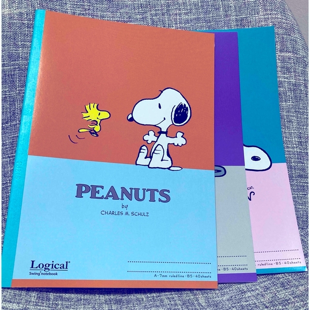 PEANUTS(ピーナッツ)の[未使用品] SNOOPY PEANUTS ノート3冊セット インテリア/住まい/日用品の文房具(ノート/メモ帳/ふせん)の商品写真