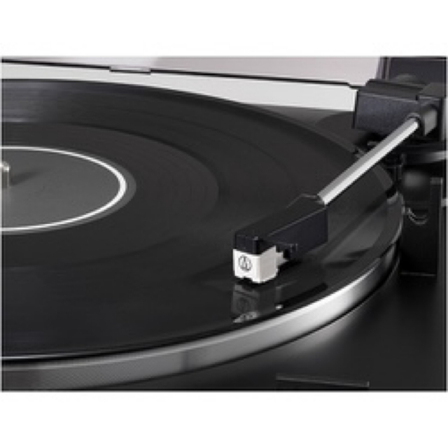 audio-technica(オーディオテクニカ)のオーディオテクニカ audio-technica AT-LP60X 楽器のレコーディング/PA機器(マイク)の商品写真