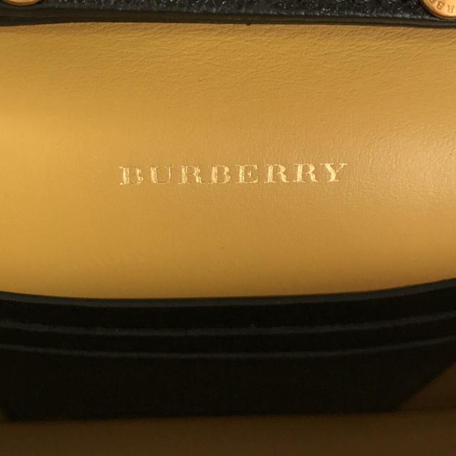 BURBERRY(バーバリー)の【美品】  Burberry / バーバリー | Dリング スモール チェーンショルダーバッグ | ブラック | レディース レディースのバッグ(ショルダーバッグ)の商品写真