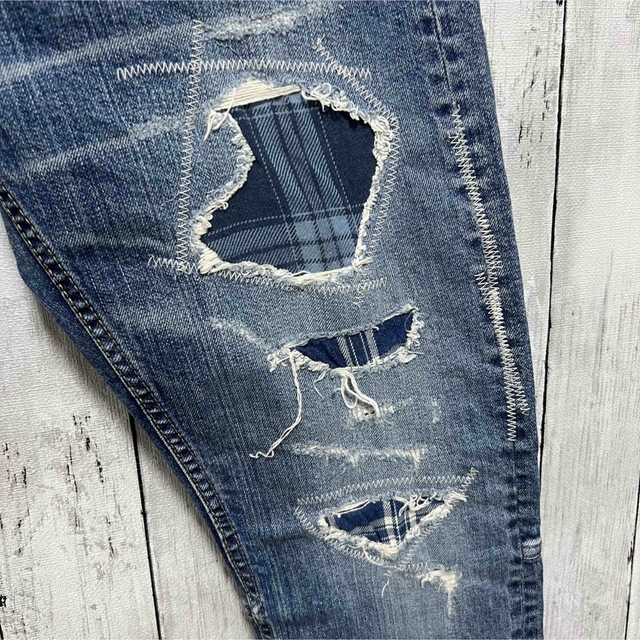 TAVERNITI SO JEANS(タヴァニティソージーンズ)のTAVERNITI SO JEANS ダメージリペア加工ストレッチデニム！日本製 メンズのパンツ(デニム/ジーンズ)の商品写真