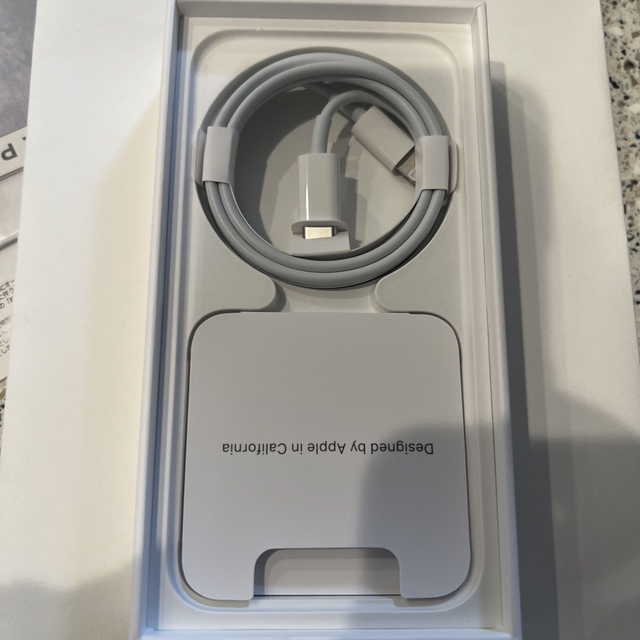 iPhone 13 mini スマートフォン本体 iPhone 13 mini スマートフォン本体