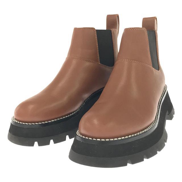 3.1 Phillip Lim(スリーワンフィリップリム)の【新品】  3.1 Phillip Lim /  スリーワンフィリップリム | 2021AW | kate short lug sole combat boot レザー 厚底 サイドゴア ショート ブーツ | 37 | ブラウン | レディース レディースの靴/シューズ(ブーツ)の商品写真