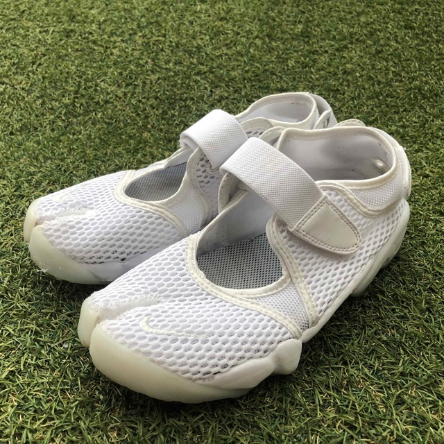美品24 NIKE AIR RIFT BRナイキ エアリフトブリーズ HT695-