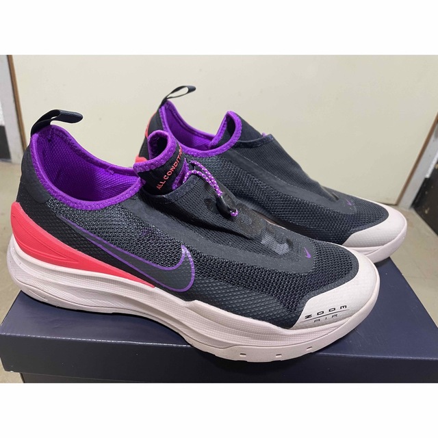 NIKE(ナイキ)のNIKE ACG ZOOM AIR AO ナイキ　エーシージー メンズの靴/シューズ(スニーカー)の商品写真