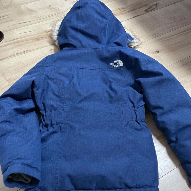 THE NORTH FACE(ザノースフェイス)のノースフェイス　ダウン　アウター　キッズ　110 120 キッズ/ベビー/マタニティのキッズ服男の子用(90cm~)(コート)の商品写真