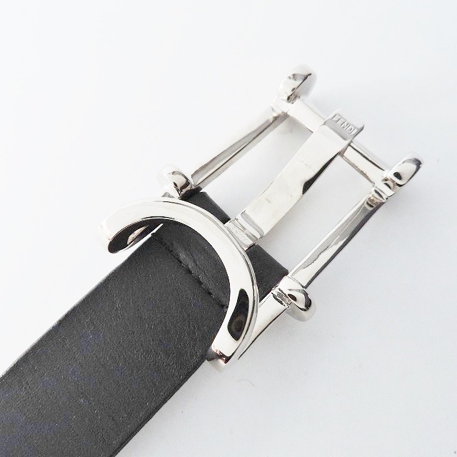 FENDI(フェンディ)のFENDI(フェンディ) ベルト - 黒×シルバー レディースのファッション小物(ベルト)の商品写真