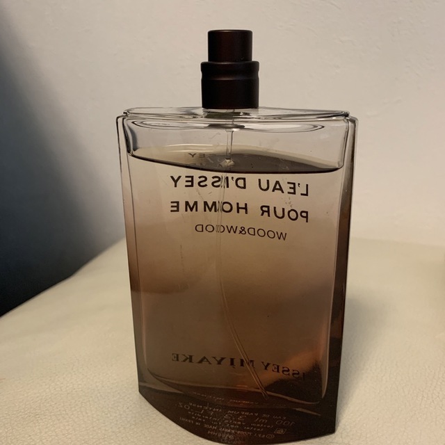 ISSEY MIYAKE(イッセイミヤケ)のロードゥ イッセイ プールオム ウッド＆ウッド wood &wood 100ml コスメ/美容の香水(香水(男性用))の商品写真