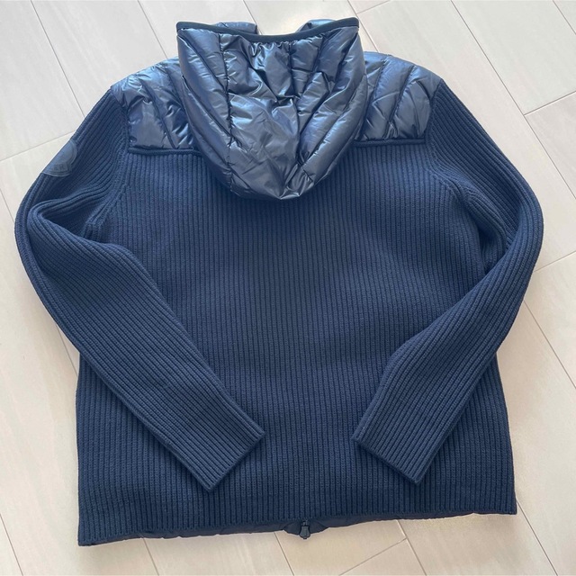 芸能人愛用 モンクレール Moncler ハイブリッド ダウンジャケット