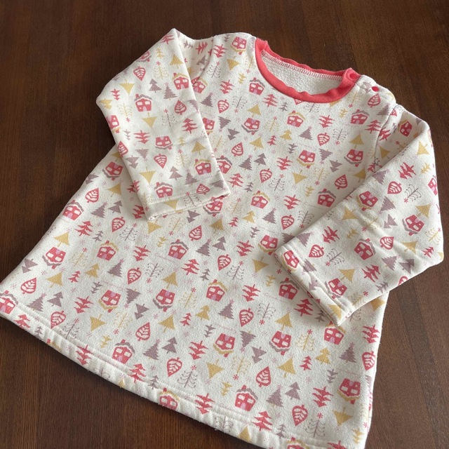 Combi mini(コンビミニ)の冬用パジャマ　100cm  110cm キッズ/ベビー/マタニティのキッズ服女の子用(90cm~)(パジャマ)の商品写真