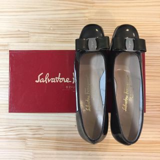 サルヴァトーレフェラガモ(Salvatore Ferragamo)のFerragamo☆靴(ハイヒール/パンプス)