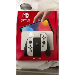 ニンテンドースイッチ(Nintendo Switch)のNintendo Switch 任天堂 スイッチ 本体 有機ELホワイト　新品　(家庭用ゲーム機本体)