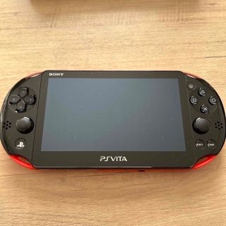 SONY プレステーションVita model2000(家庭用ゲーム機本体)