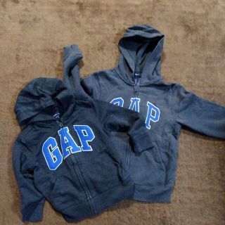 ギャップキッズ(GAP Kids)のGAP.パーカー　110、120(ジャケット/上着)