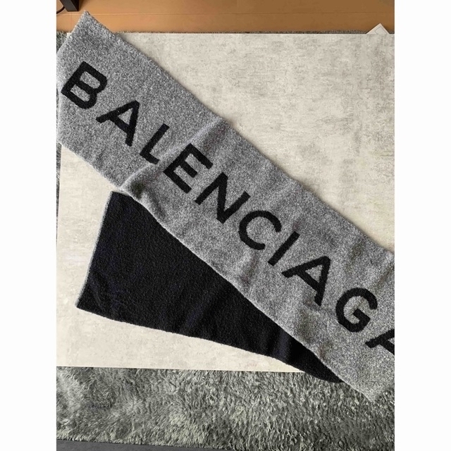 宅配 Balenciaga マフラー BALENCIAGA - マフラー